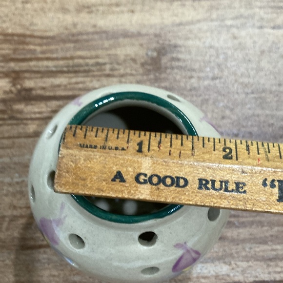 Little Vase - Picture 8 of 8